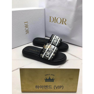 디올 Dioriviera Dway 뮬 (컬러 블랙)