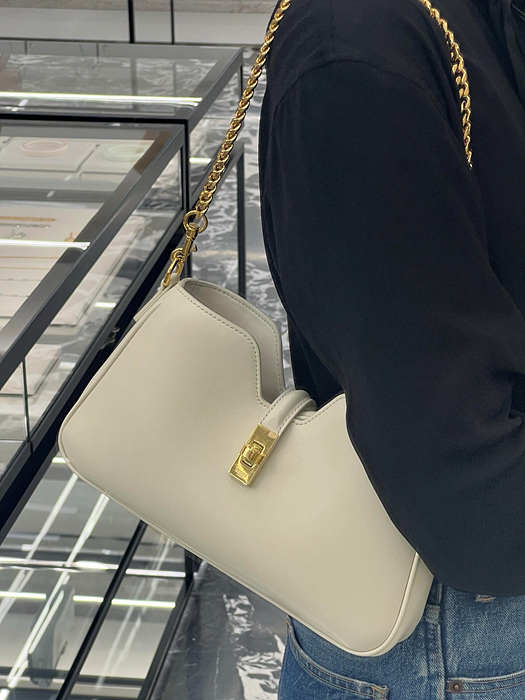 셀린느 소프트 16 까미유 숄더 백