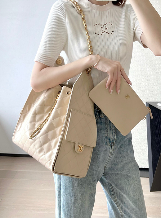 샤넬 25C 크루즈 뉴 호보백 미디움 (25백)