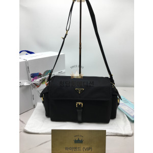 프라다 익스플로어 라지 1BD391