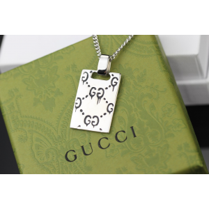 구찌 고스트 목걸이 라지