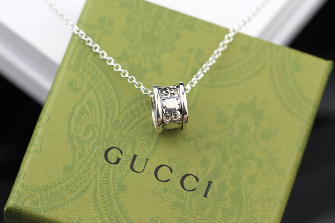 구찌 링 목걸이 (컬러 화이트골드)