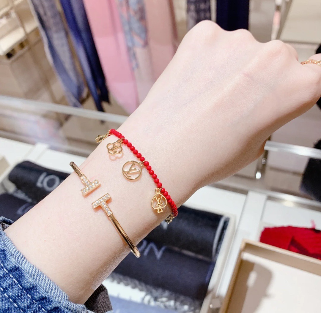 루이비통 게임 온 참스 브레이슬릿 M80281