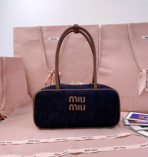 미우미우 보 스몰 데님 백