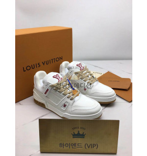 루이비통 트레이너 스니커즈 (남녀공용)