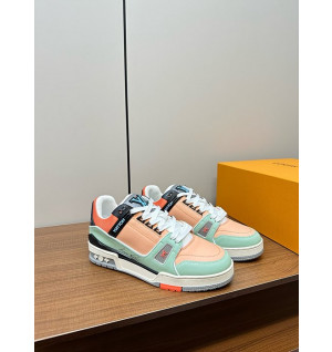 루이비통 트레이너 스니커즈 (남녀공용)