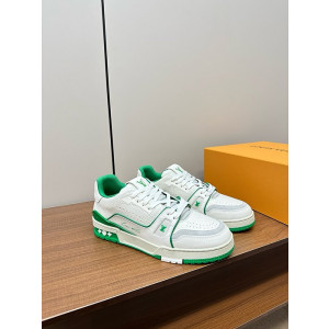 루이비통 트레이너 스니커즈 (남녀공용)