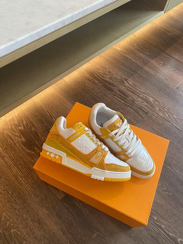 루이비통 트레이너 스니커즈 (남성용)