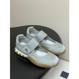 미우미우 타이어 테크니컬 패브릭 스웨이드 발레리나 스니커즈