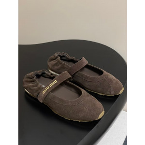 미우미우 플룸 발레리나 스니커즈 (컬러 브라운)