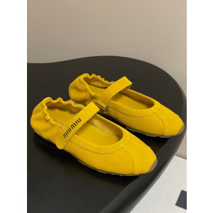 미우미우 플룸 발레리나 스니커즈 (컬러 옐로우)