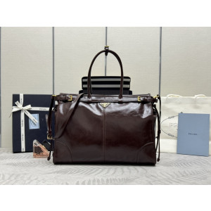 프라다 엑스트라 라지 가죽 핸드백 1BA439