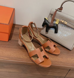 에르메스 엔센스 50 앱송 샌들