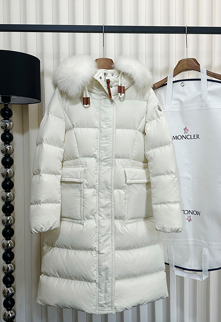 몽클레어 블레인 패딩 (컬러 블랙, 화이트)