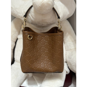 구찌 25FW 815118 GG앰블럼 스몰 버킷백