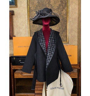 루이비통 후디드 랩 코트