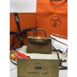 에르메스 미니 켈리백 2세대 올수공 (컬러 차이) (버클 금장)