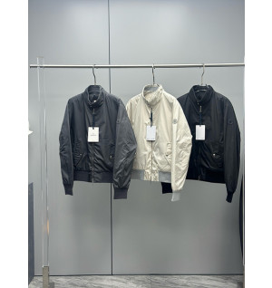 몽클레어 메린(Merin) 봄버 자켓 (남성용) (3COLOR)