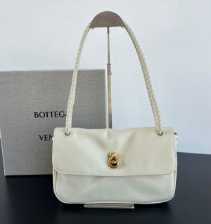 보테가베네타 매디슨 836296