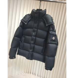 몽클레어 마야 70 후드 쇼트 다운 재킷