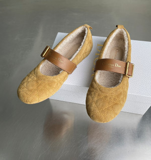 디올 알프스 프로스트 발레 플랫