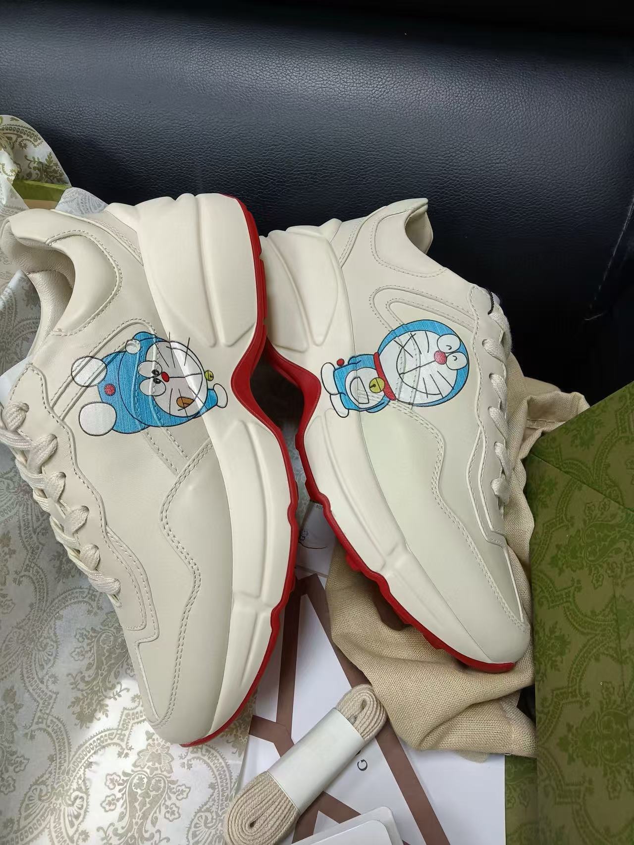 구찌 라이톤 하이엔드급 (남녀공용)